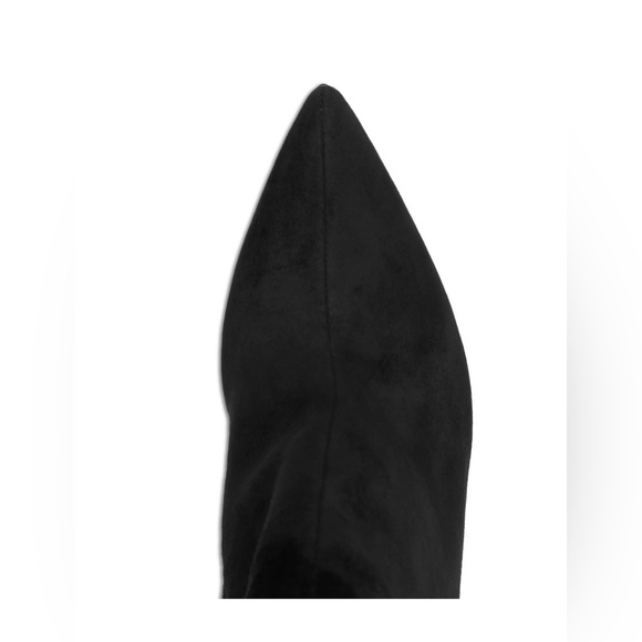 AQUA
Women's Gal Pointed High Heel Booties - Picture 5 of 11